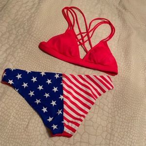 🇺🇸 Victoria’s Secret PINK American Flag Bikini